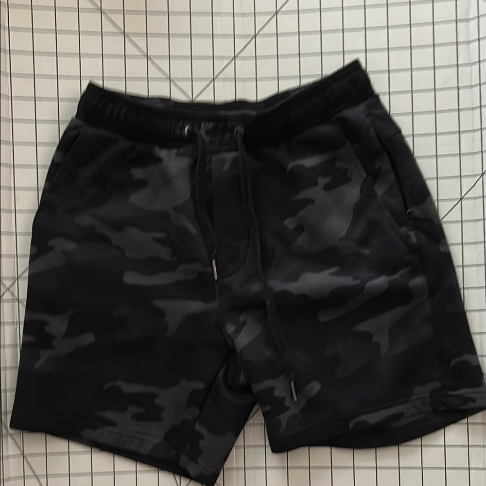 American Eagle Black Camouflage Shorts